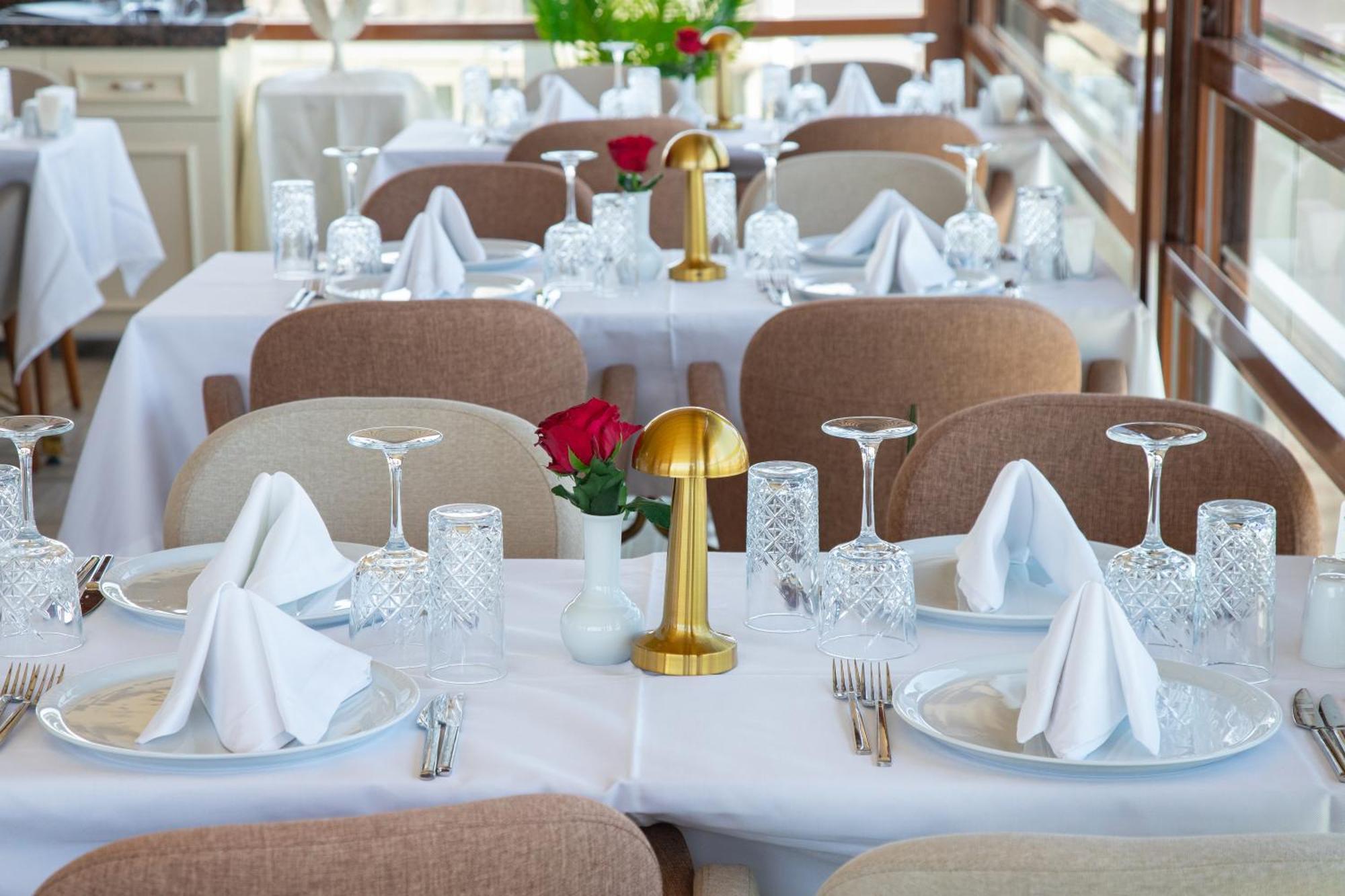Nayla Palace Hotel-Special Category — Photos 1